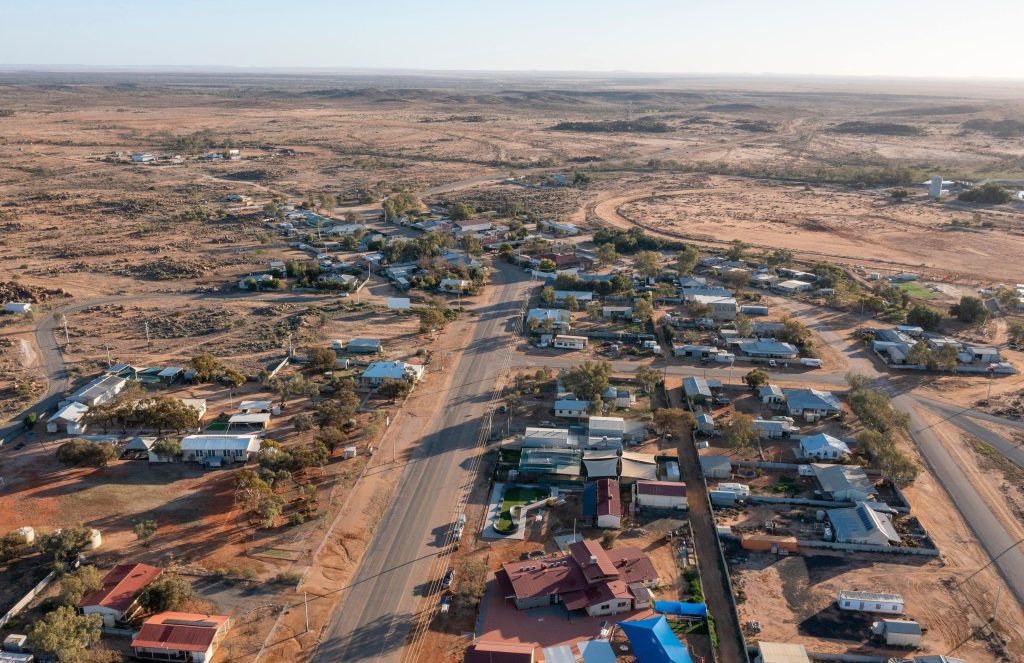 Essential Energy supports RACE for 2030 project to advance microgrid development  