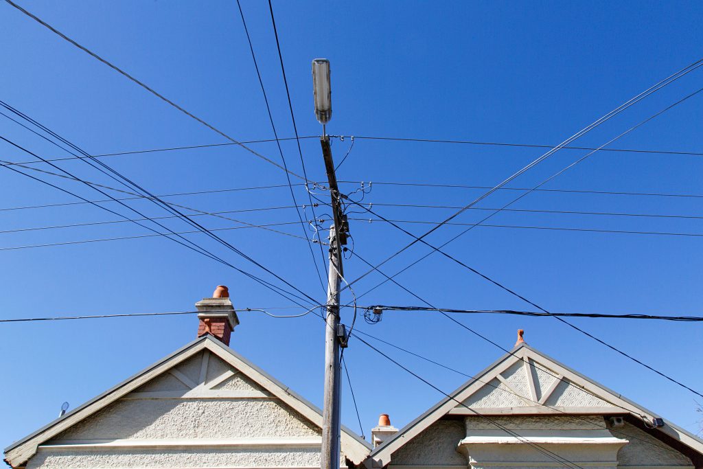 Data-driven modelling for grid-Integrated renewable energy distribution: Demand side forecasting and grid optimisation 